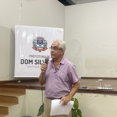 DOM SILVÉRIO DEU O PRIMEIRO PASSO PARA CONSTRUIR SEU PLANO DIRETOR