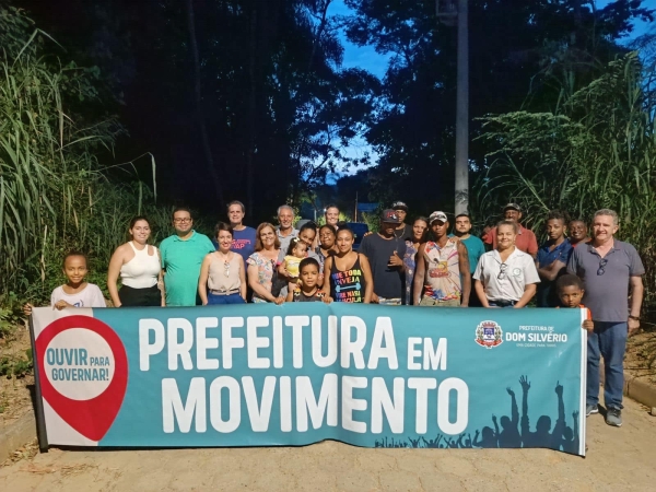 PREFEITURA EM MOVIMENTO NA COMUNIDADE DE PEREIRAS