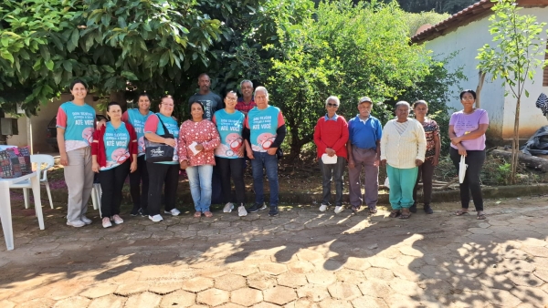 ´SAÚDE ITINERANTE` NAS COMUNIDADES DE QUILOMBO E DERRUBADA