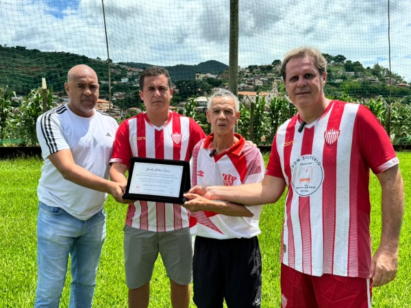 PREFEITURA E SPORT CLUB SAUDENSE PRESTAM HOMENAGEM A &quot;CHÔLA&quot;