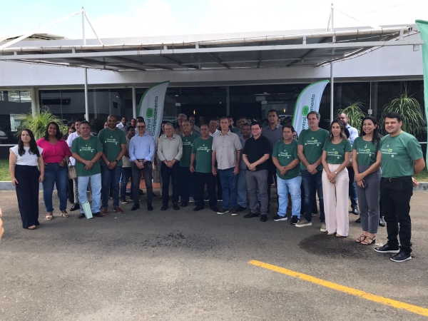 PREFEITO JOS&Eacute; BR&Aacute;ULIO PARTICIPA DE APRESENTA&Ccedil;&Atilde;O DA CENTRAL DE CREDENCIAMENTO DO CIMVALPI EM PONTE NOVA