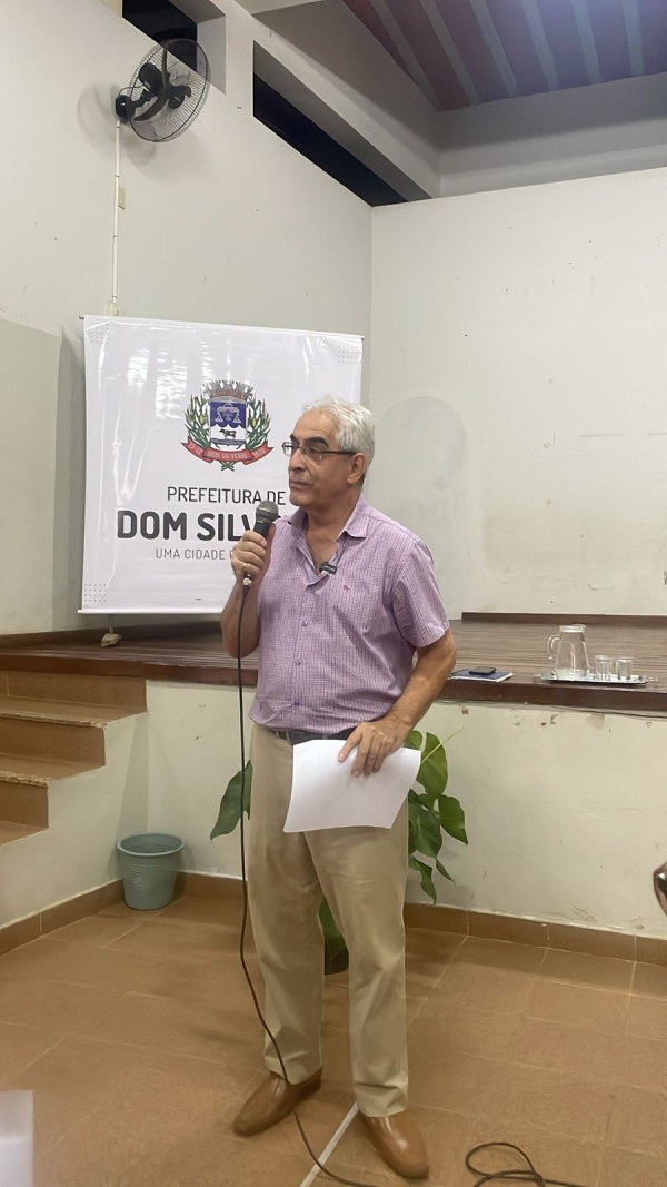 DOM SILVÉRIO DEU O PRIMEIRO PASSO PARA CONSTRUIR SEU PLANO DIRETOR