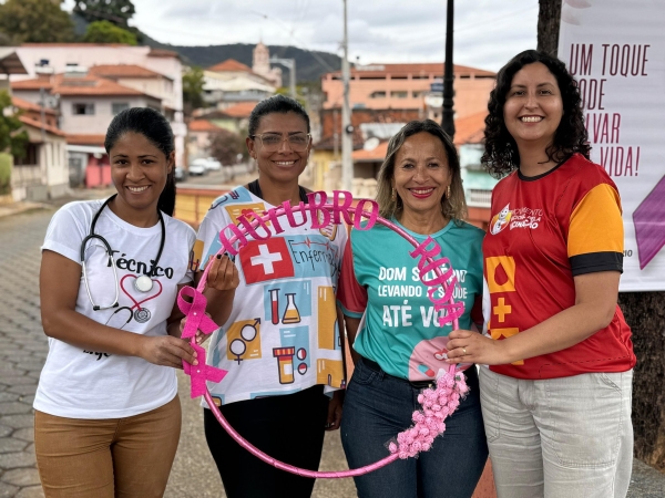 OUTUBRO ROSA: SA&Uacute;DE, INFORMA&Ccedil;&Atilde;O E PREVEN&Ccedil;&Atilde;O PARA TODAS NA PRA&Ccedil;A SANTA RITA