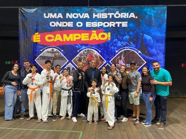 ATLETAS SILVERIENSES BILHAM NO TAEKWONDO