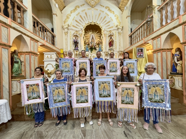 OFICINA DE ESTANDARTE CELEBRA A FÉ, A ARTE E TRADIÇÃO EM DOM SILVÉRIO POR MEIO DA LEI ALDIR BLANC